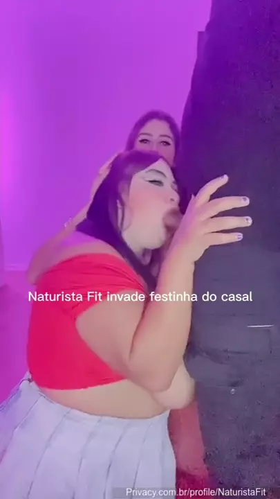 Just take a look at Naturista Fit making her friend give her boy a few kisses